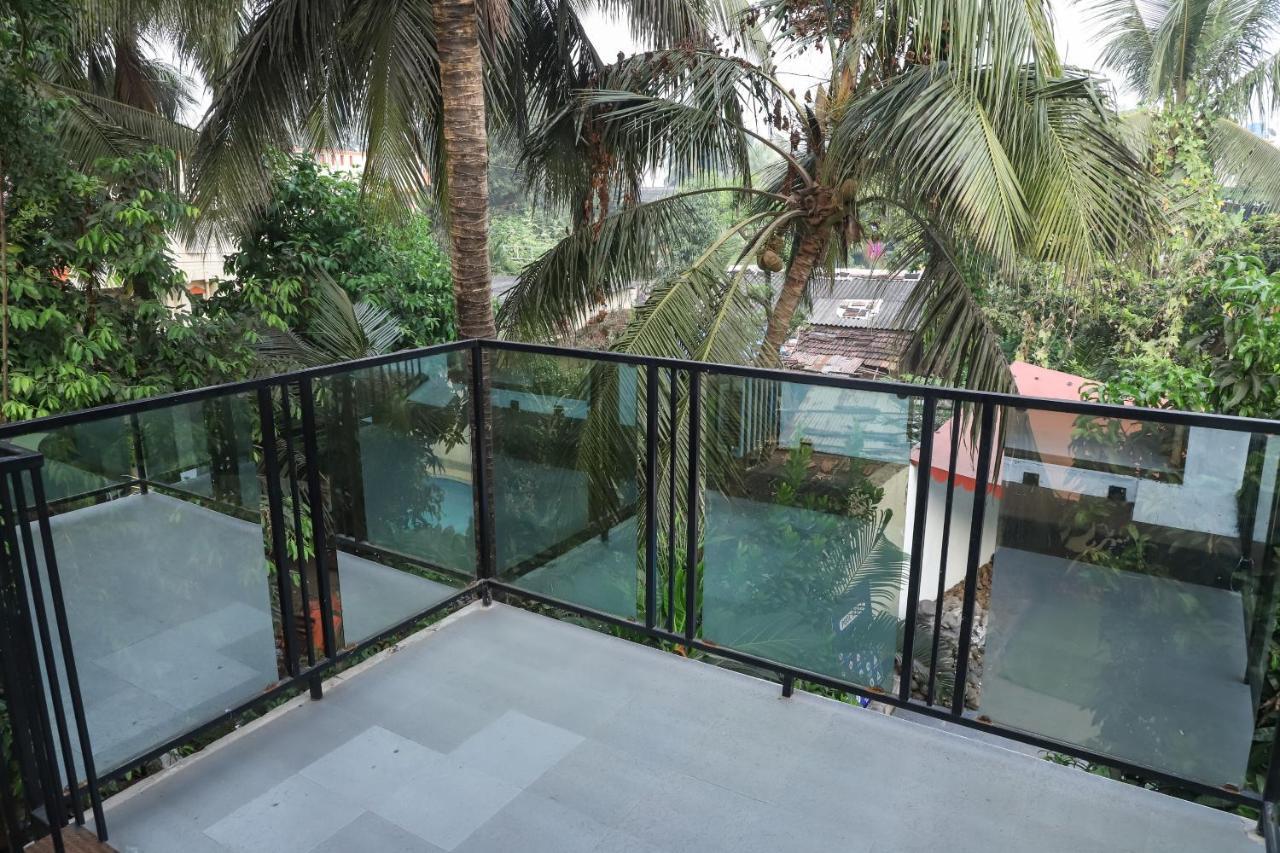 Sanidhya Beach Resort Alībāg Exteriér fotografie