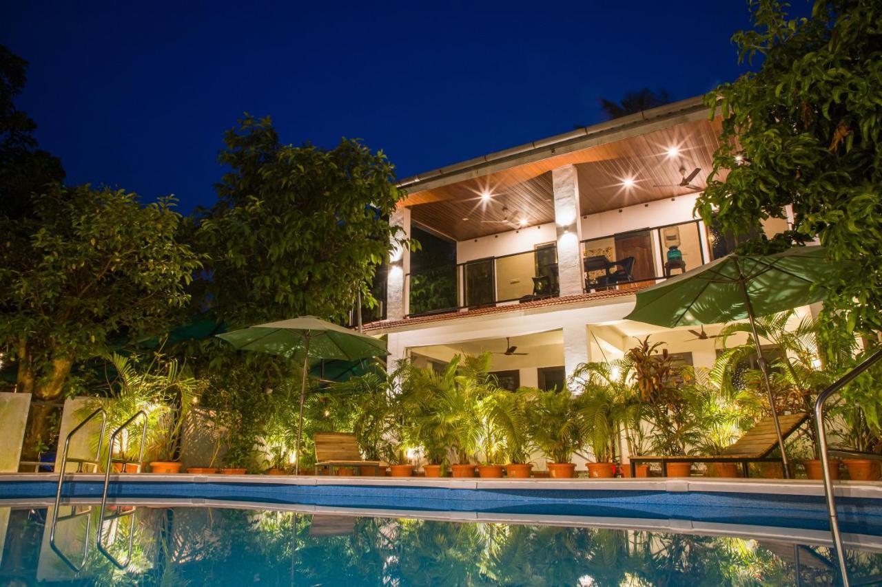 Sanidhya Beach Resort Alībāg Exteriér fotografie