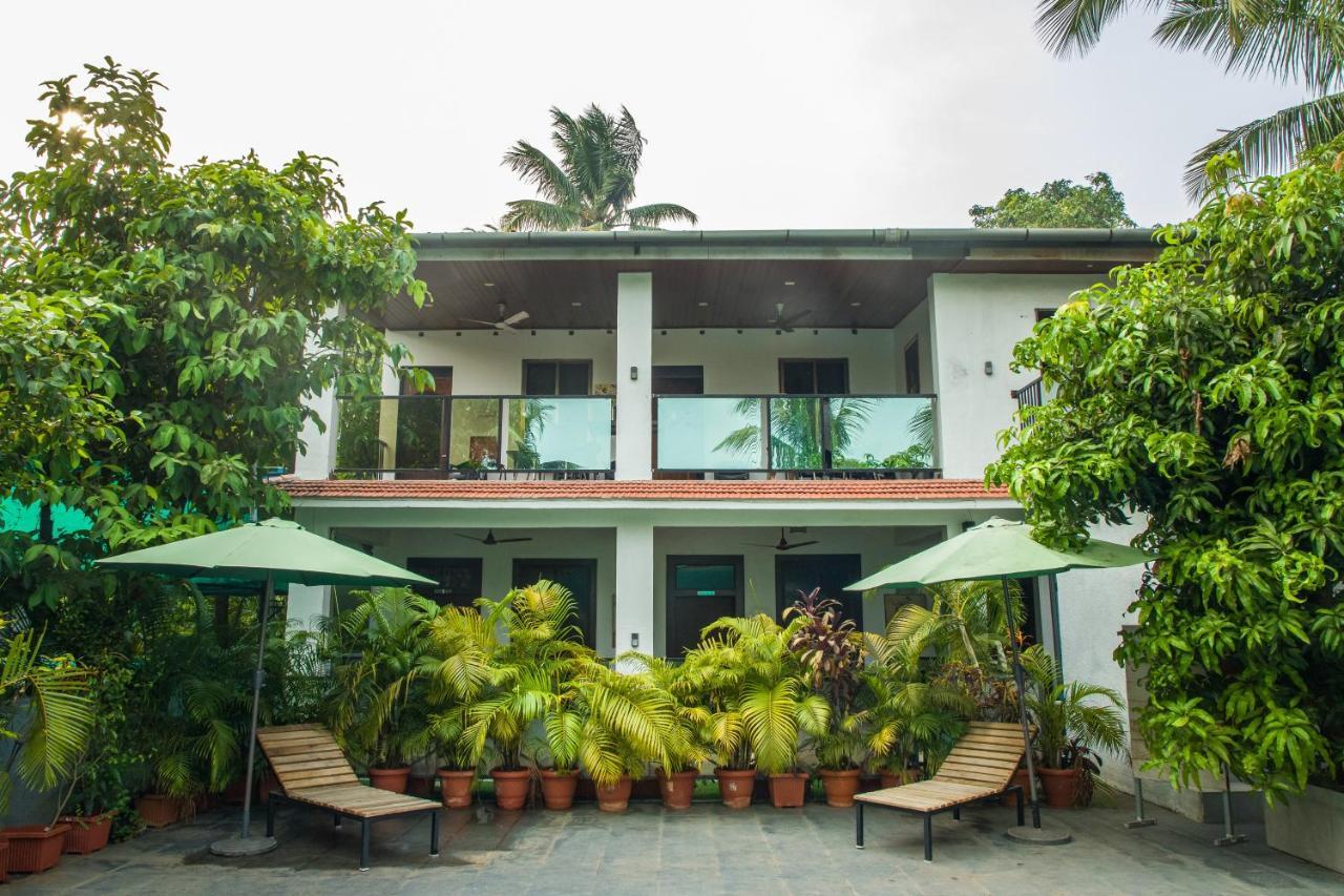 Sanidhya Beach Resort Alībāg Exteriér fotografie